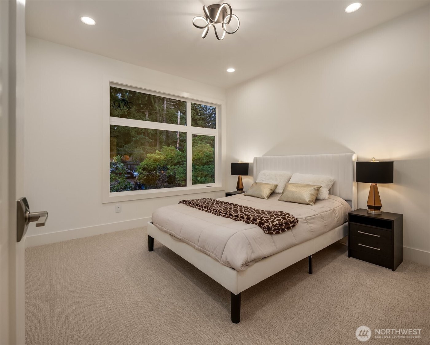 3739 139th Avenue SE, Bellevue, WA 98006