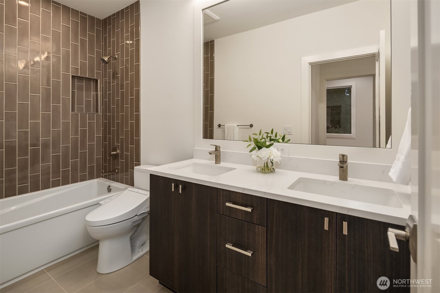 3739 139th Avenue SE, Bellevue, WA 98006