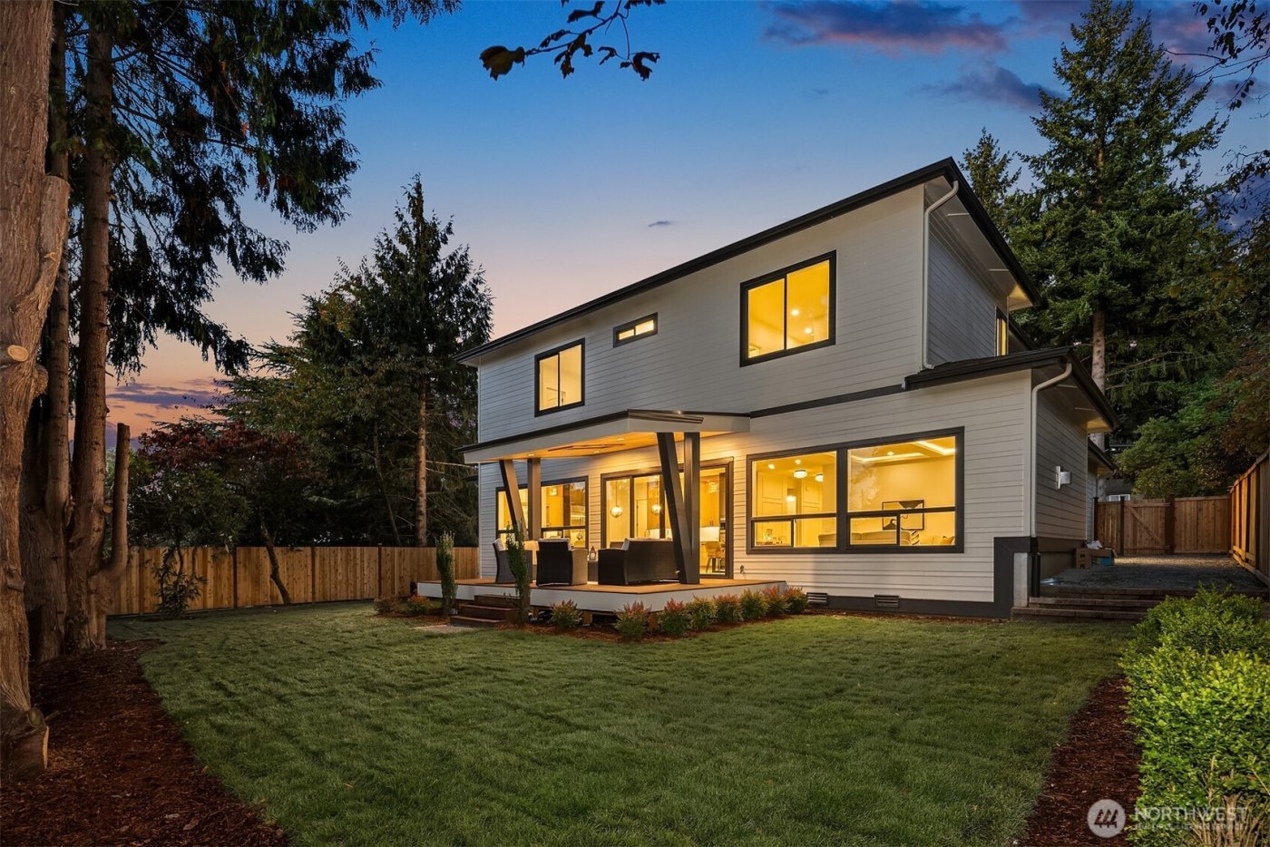 3739 139th Avenue SE, Bellevue, WA 98006