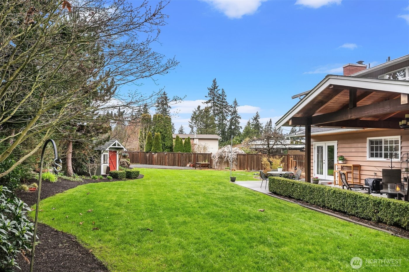 1452 8th Place S, Edmonds, WA 98020