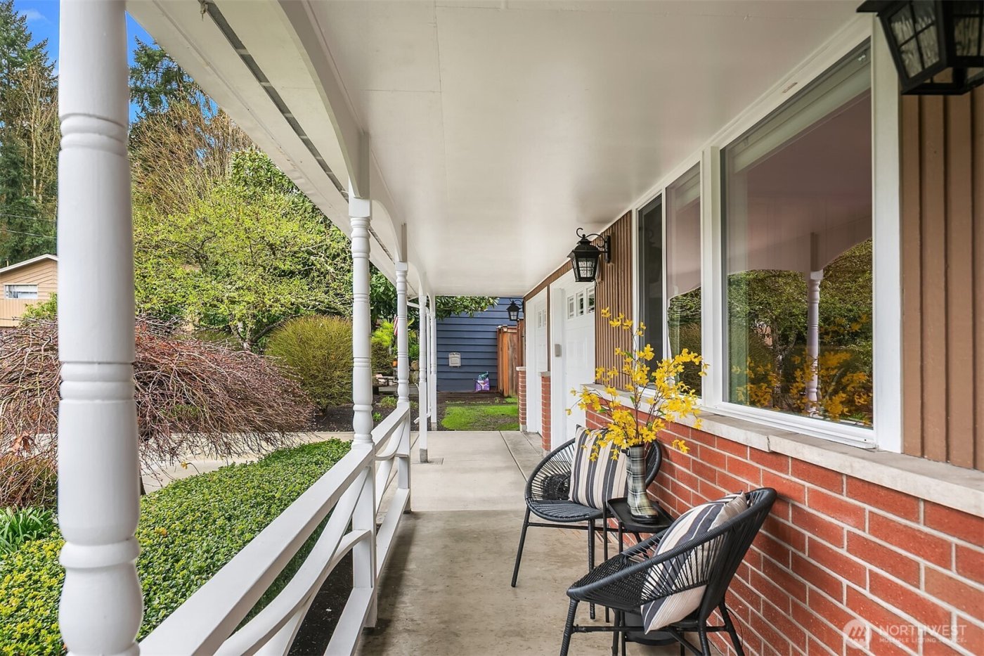 1452 8th Place S, Edmonds, WA 98020