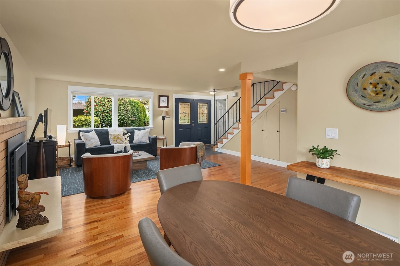 1452 8th Place S, Edmonds, WA 98020