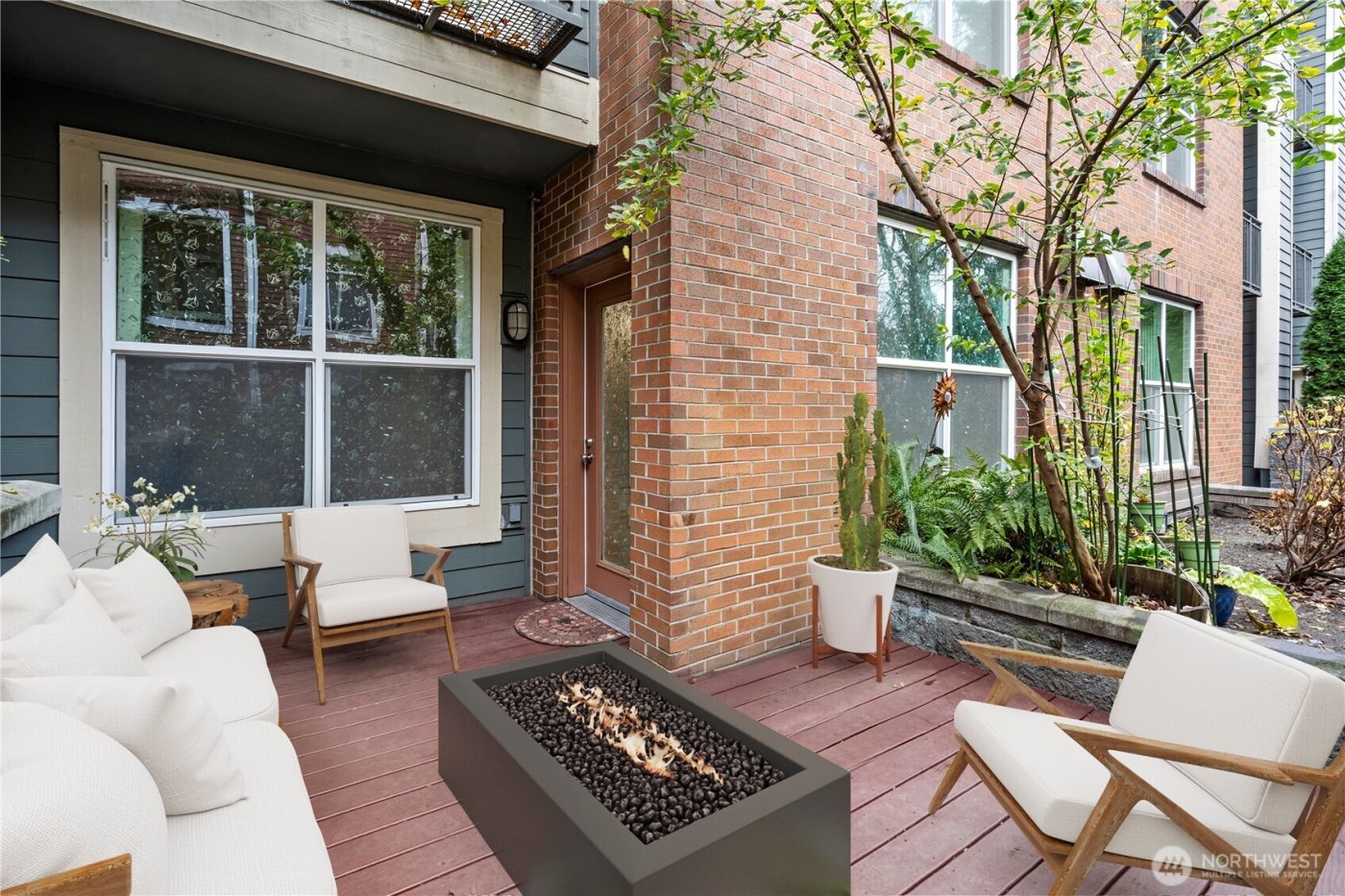 16275 NE 85th Street #107, Redmond, WA 98052