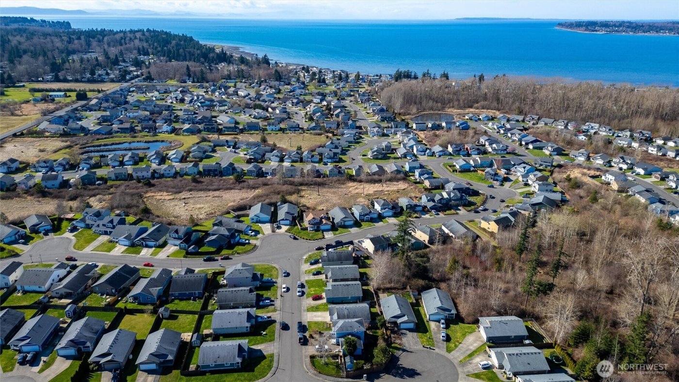 4728 Rock Crab Drive , Blaine, WA 98230