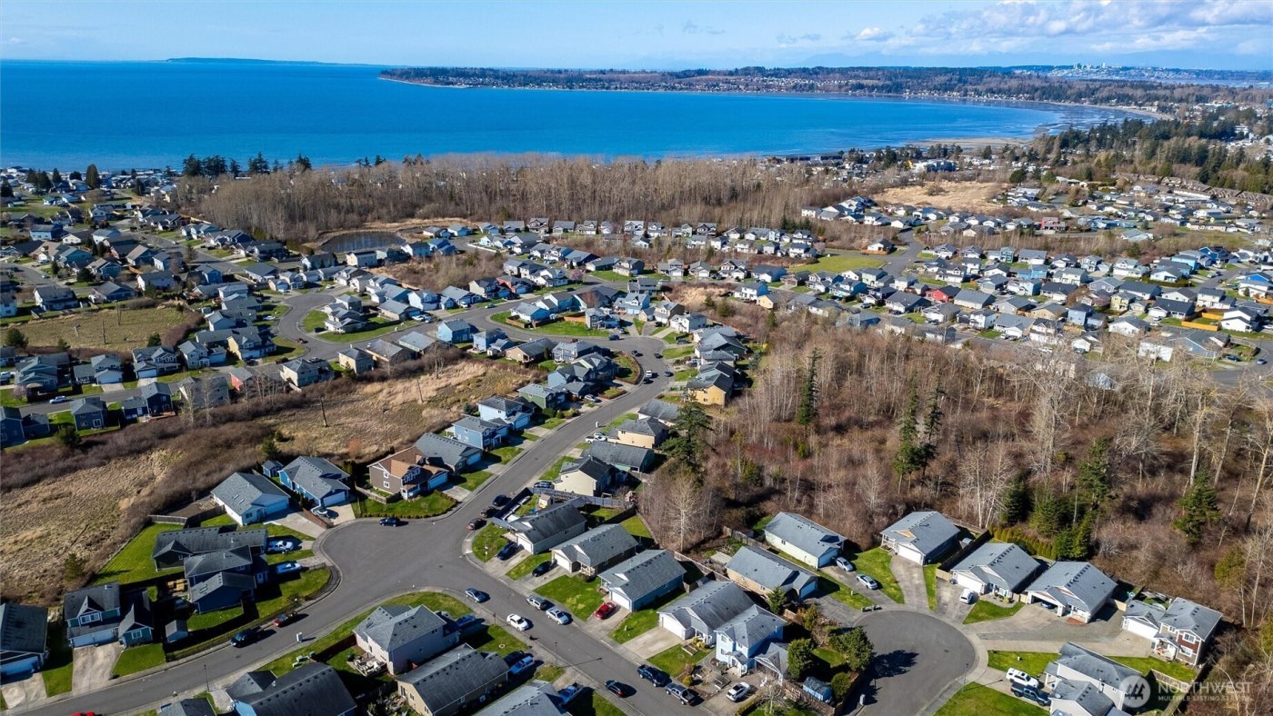 4728 Rock Crab Drive , Blaine, WA 98230