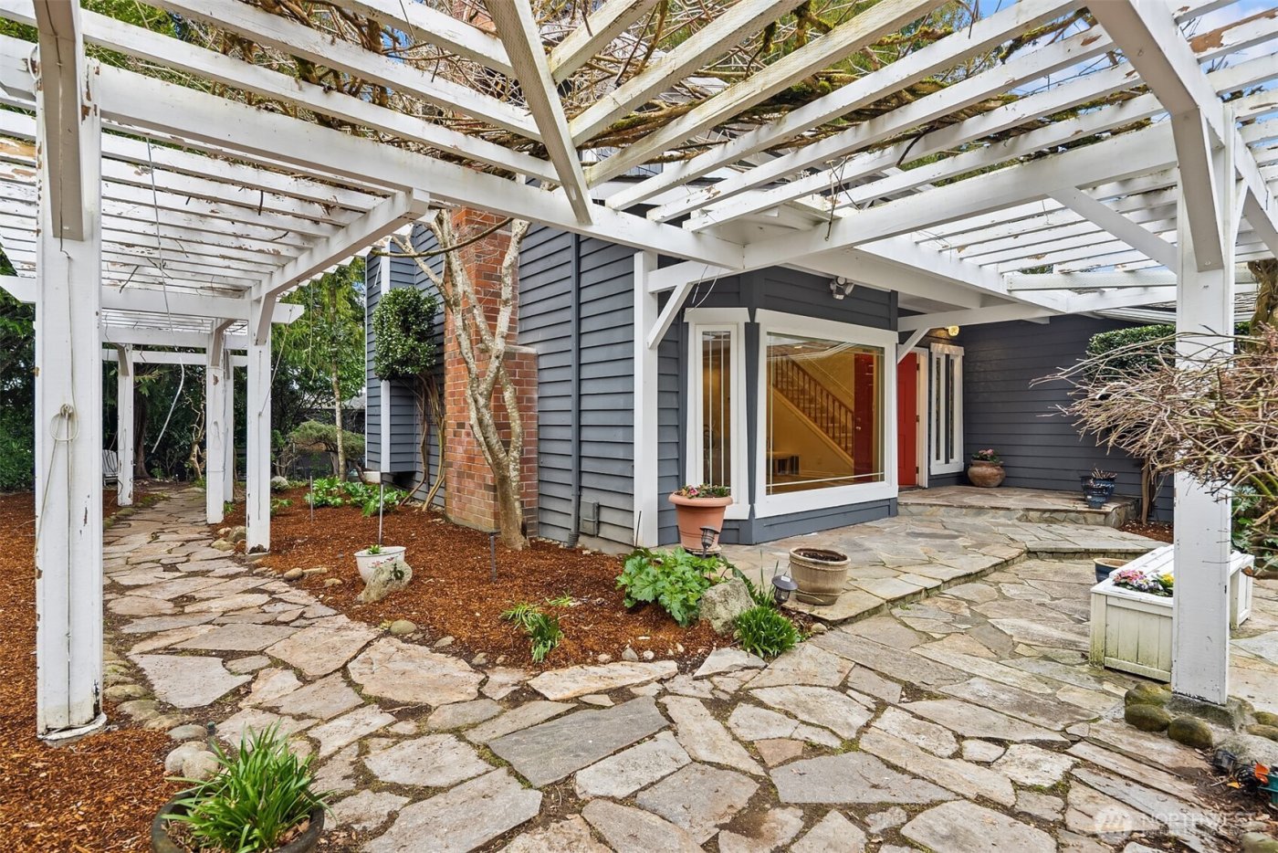 17226 SE 40th Place , Bellevue, WA 98008