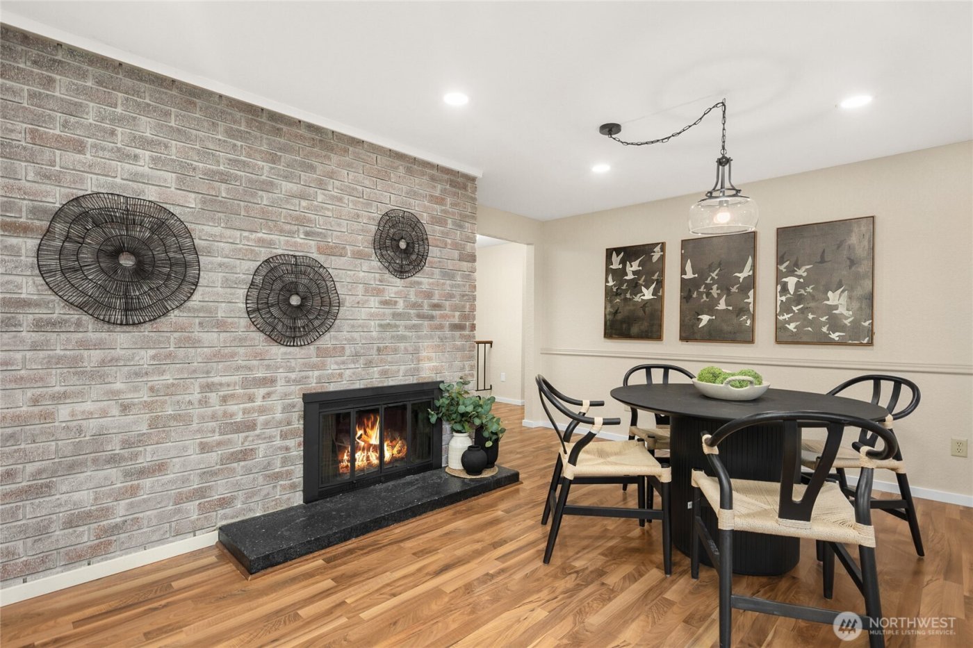 21743 NE 176th Place , Woodinville, WA 98077