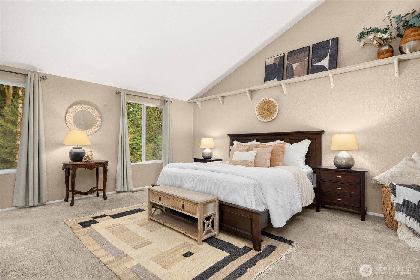 21743 NE 176th Place , Woodinville, WA 98077