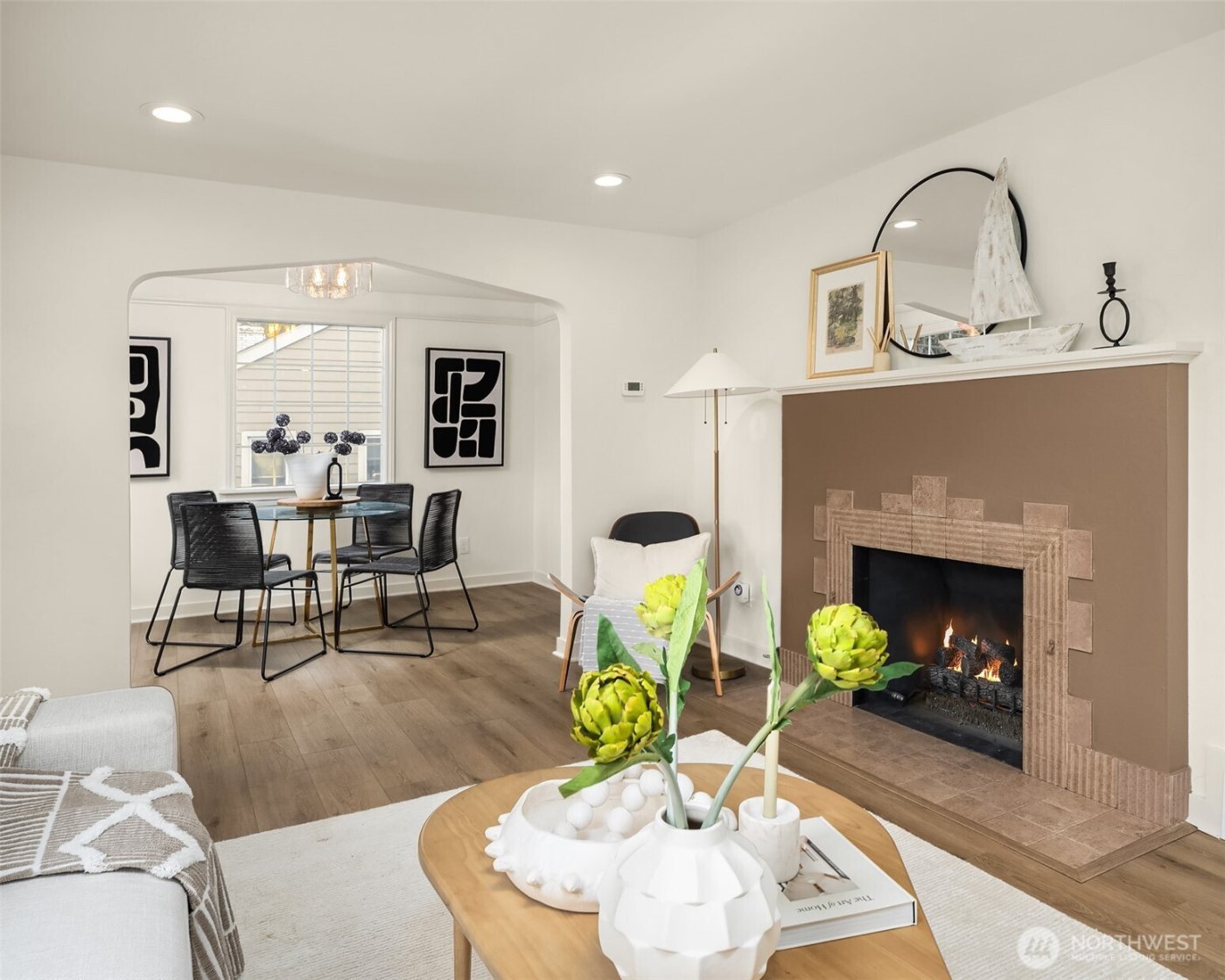 12517 22nd Avenue NE, Seattle, WA 98125