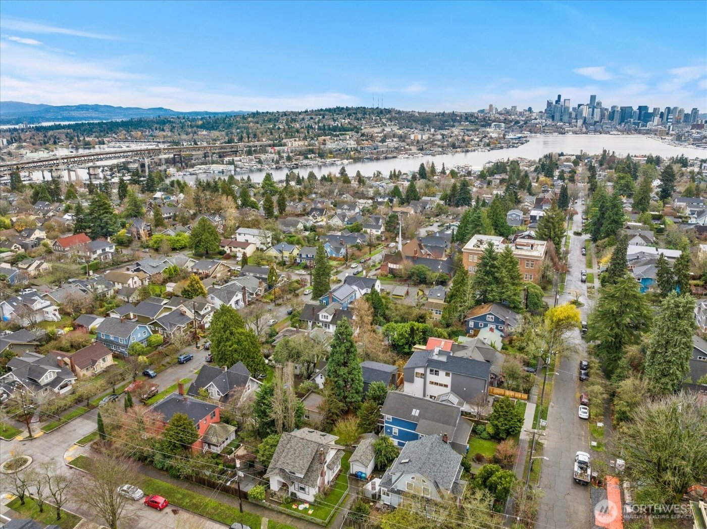 4222 Meridian Avenue N #B, Seattle, WA 98103