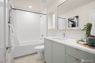 4222 Meridian Avenue N #B, Seattle, WA 98103 - Photo 12