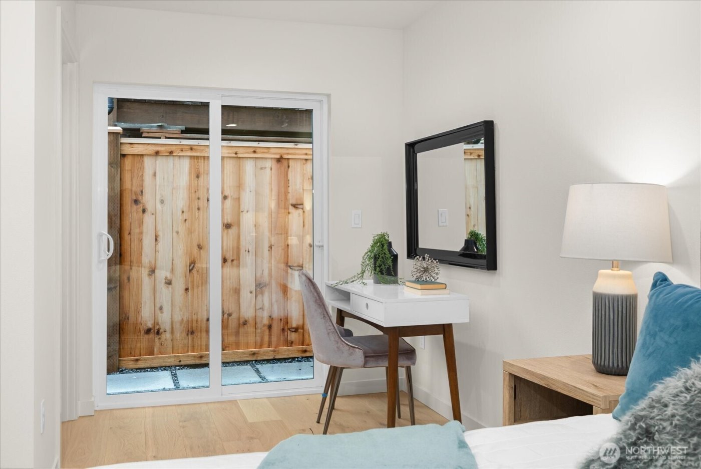 4222 Meridian Avenue N #B, Seattle, WA 98103