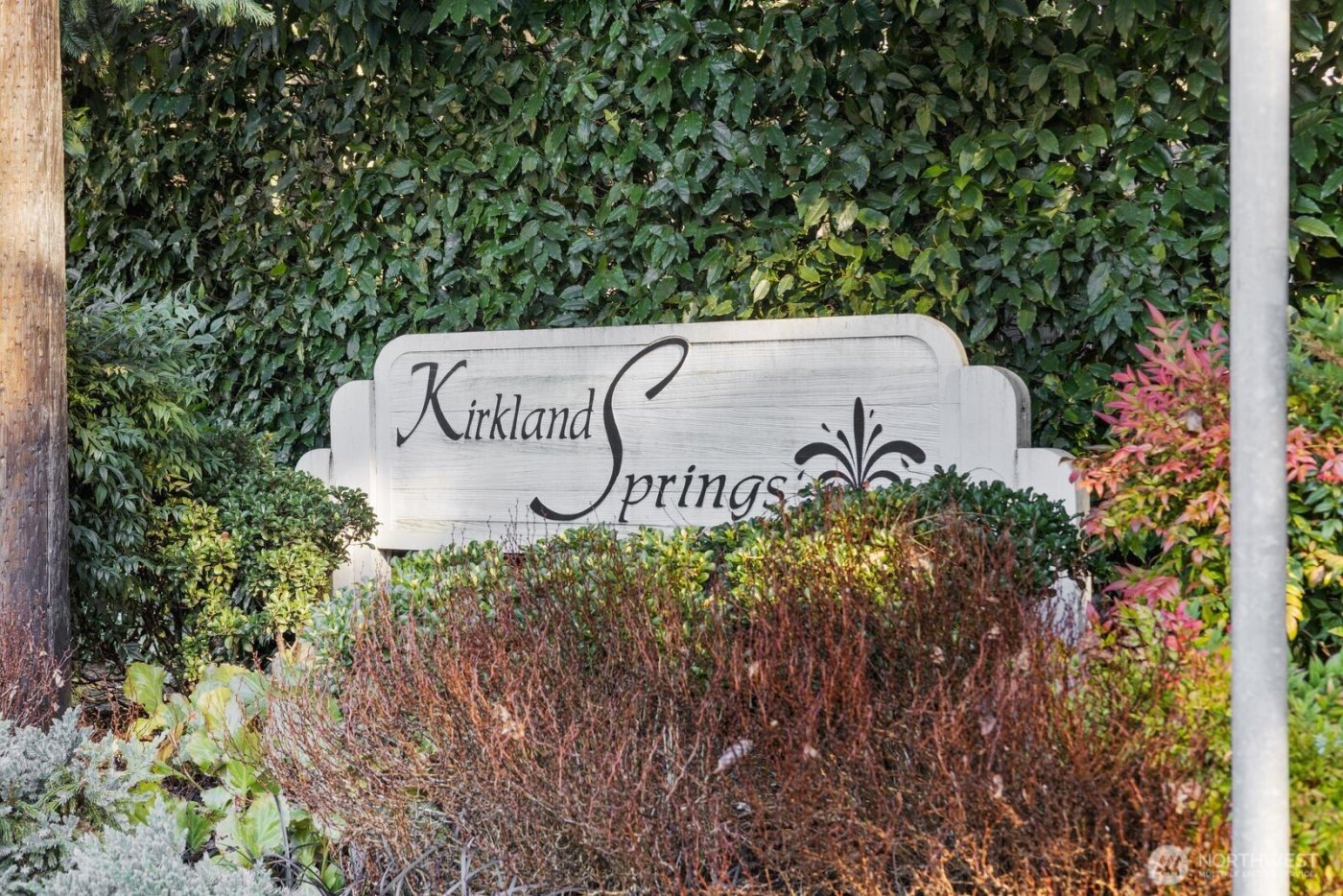 10014 NE 127th Place #A201, Kirkland, WA 98034