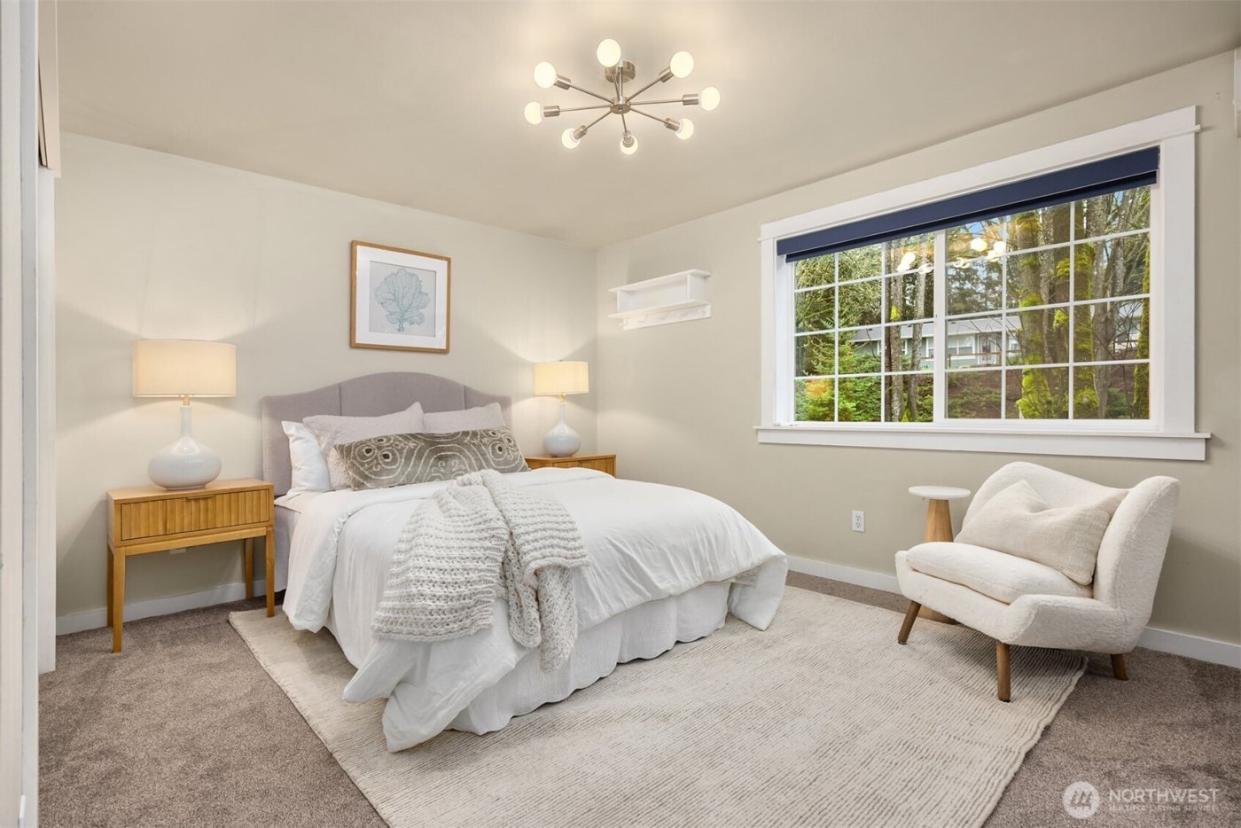 1585 NE Park View Drive , Bainbridge Island, WA 98110