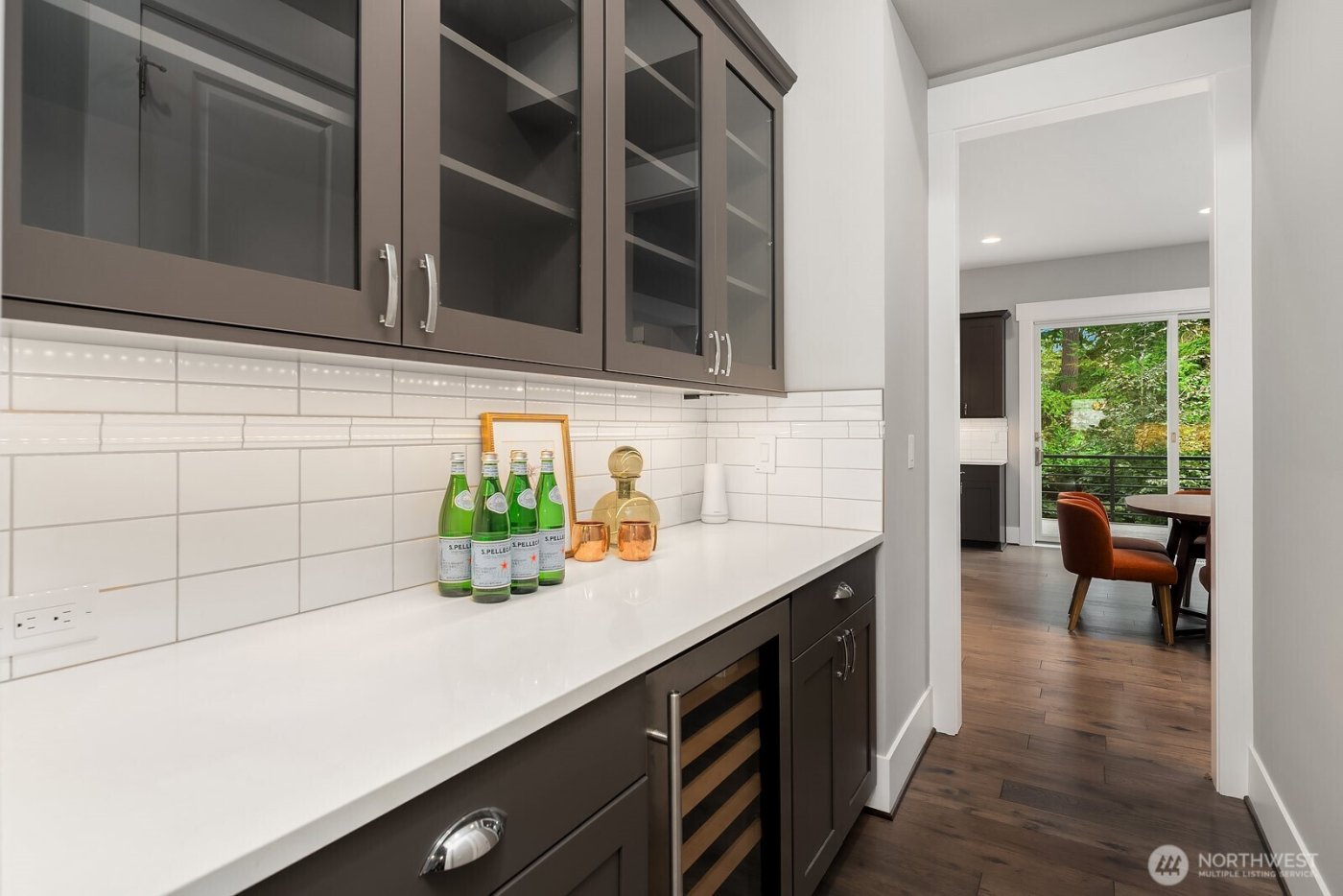 1646 106th Avenue SE, Bellevue, WA 98004