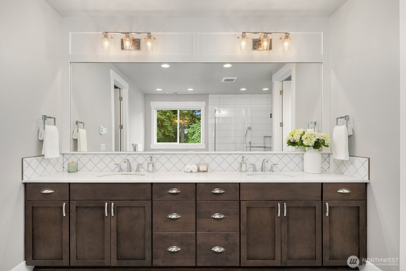 1646 106th Avenue SE, Bellevue, WA 98004