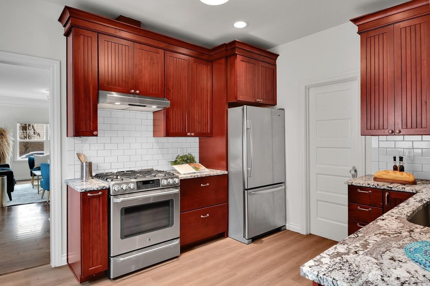 2608 S Grand Street , Seattle, WA 98144