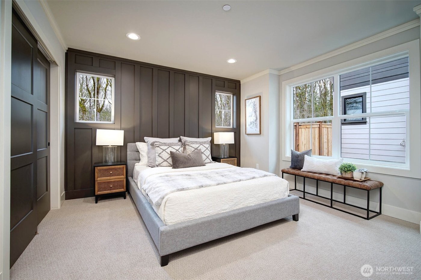 438 20th Ave , Kirkland, WA 98033