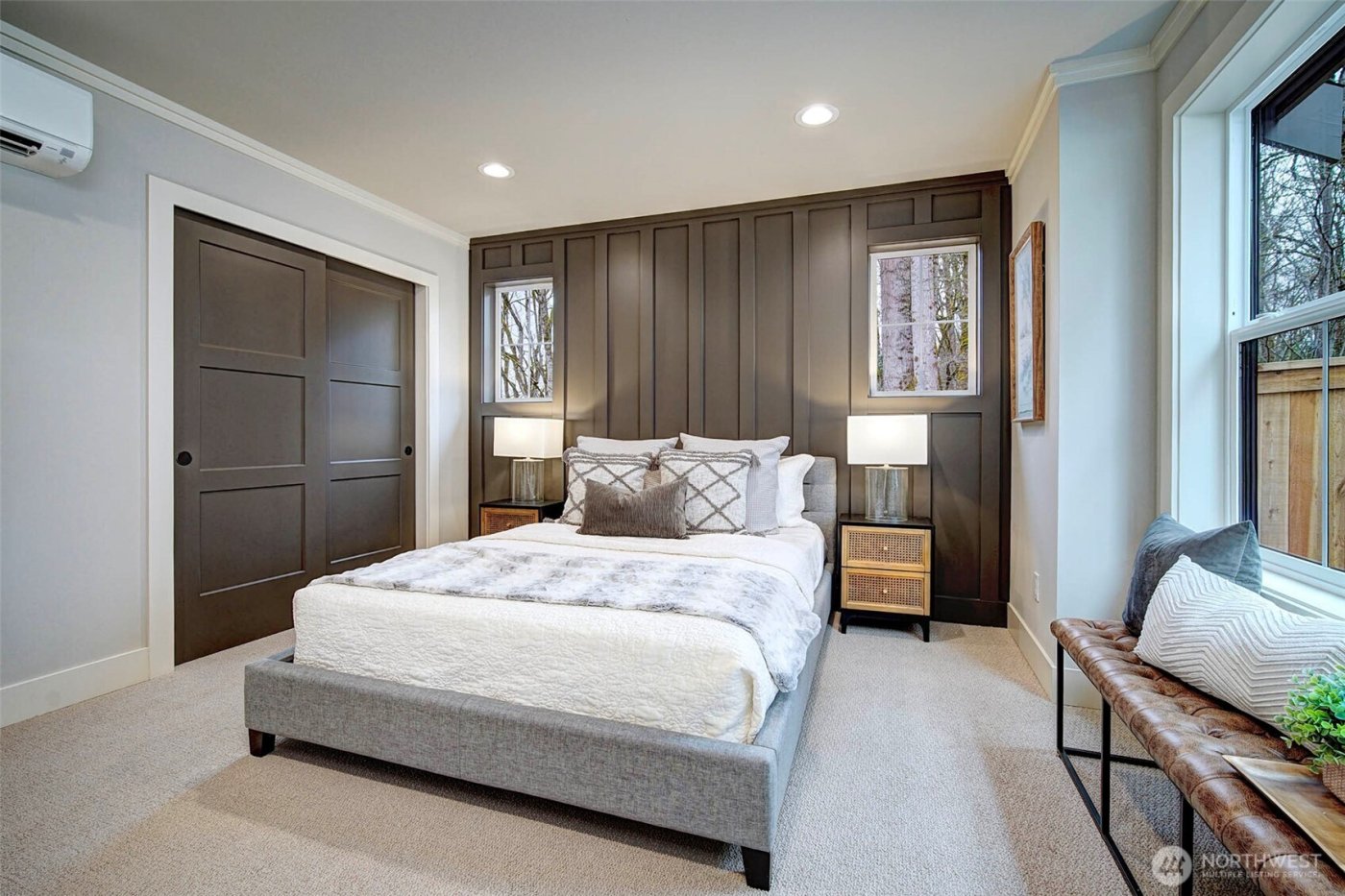 438 20th Ave , Kirkland, WA 98033