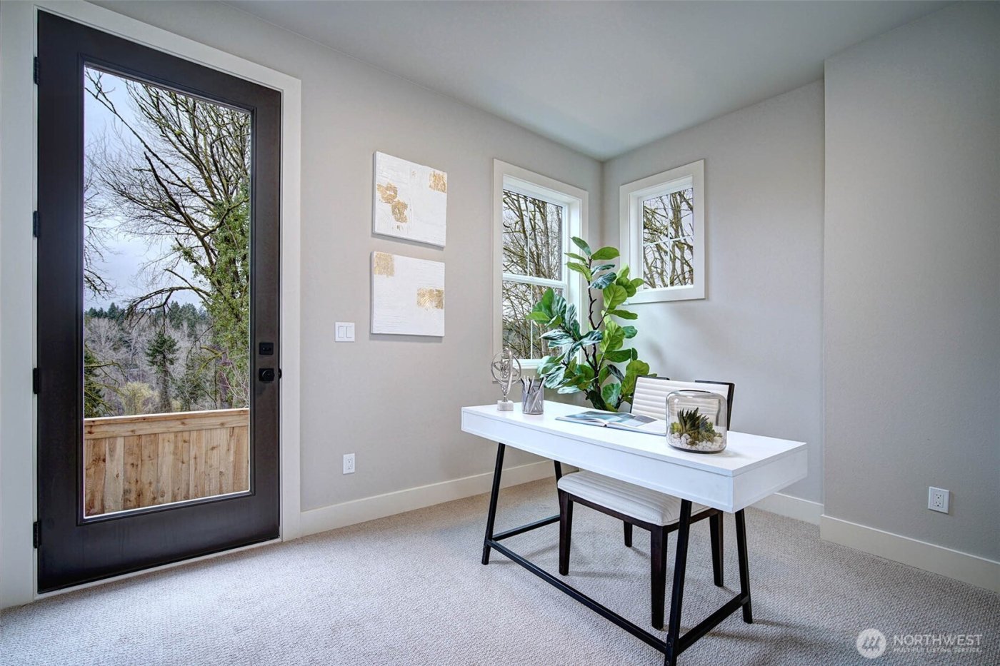 438 20th Ave , Kirkland, WA 98033