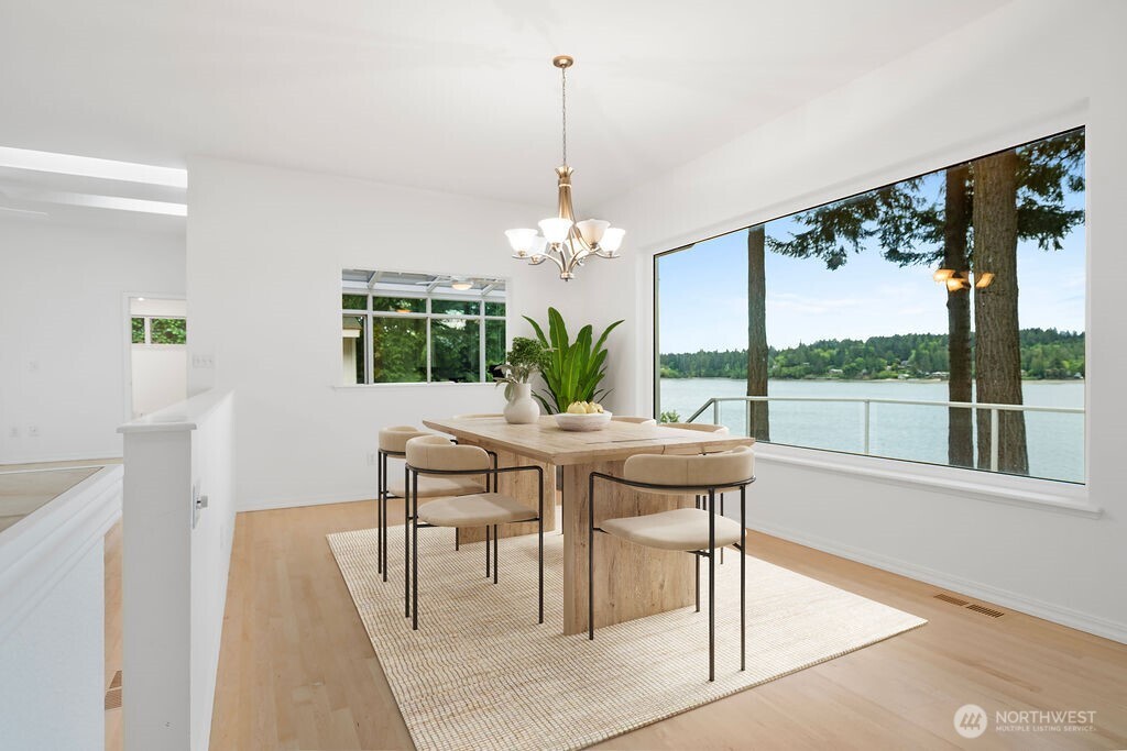 3236 Gravelly Beach Loop NW, Olympia, WA 98502