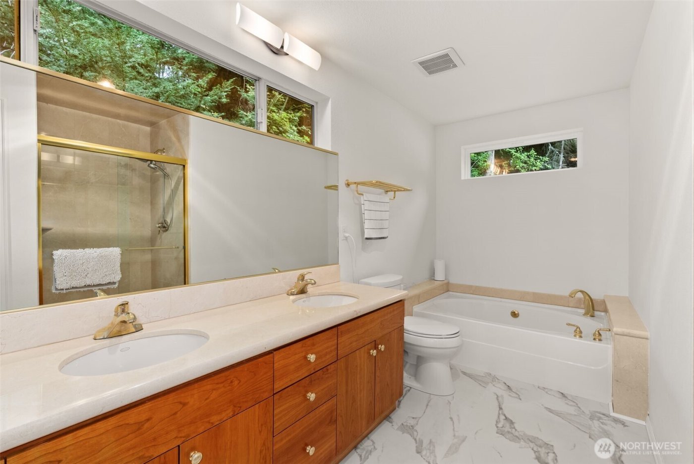 3236 Gravelly Beach Loop NW, Olympia, WA 98502