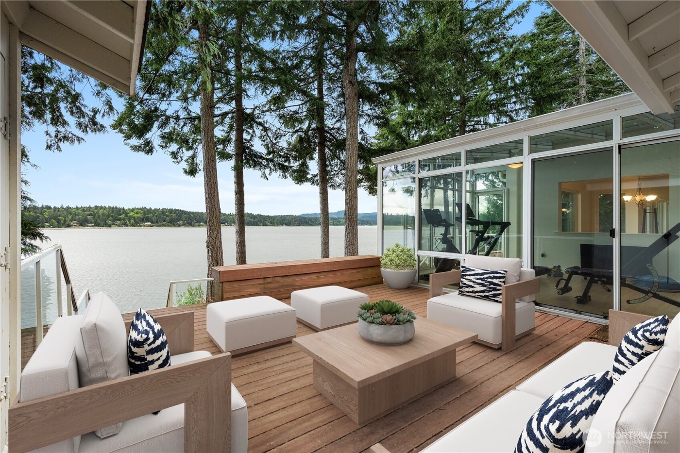 3236 Gravelly Beach Loop NW, Olympia, WA 98502