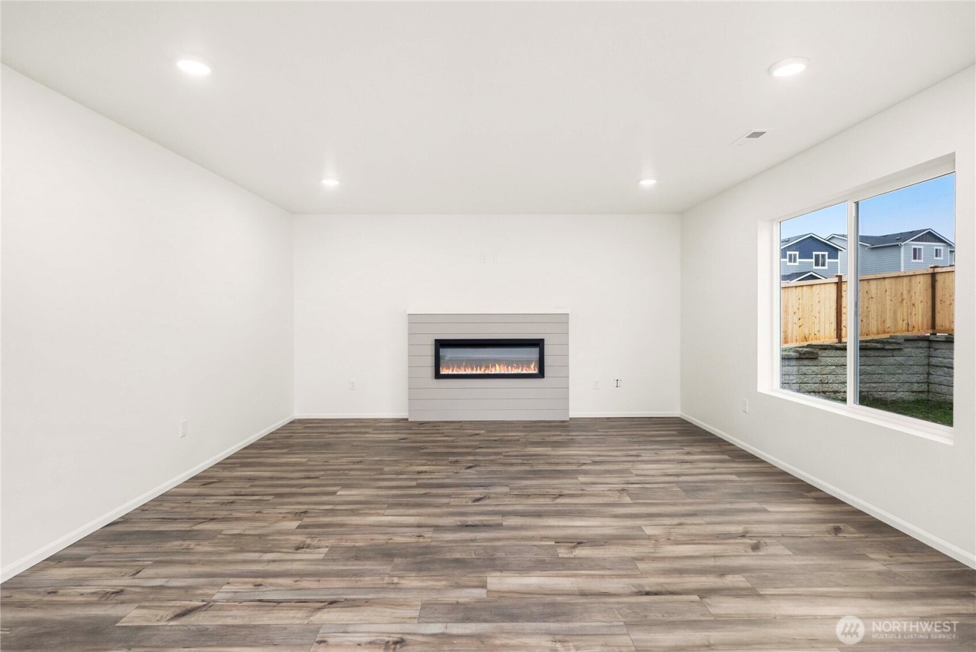 285 Wind River Drive , Chehalis, WA 98532