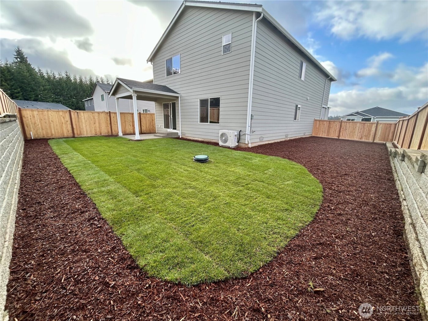 285 Wind River Drive , Chehalis, WA 98532