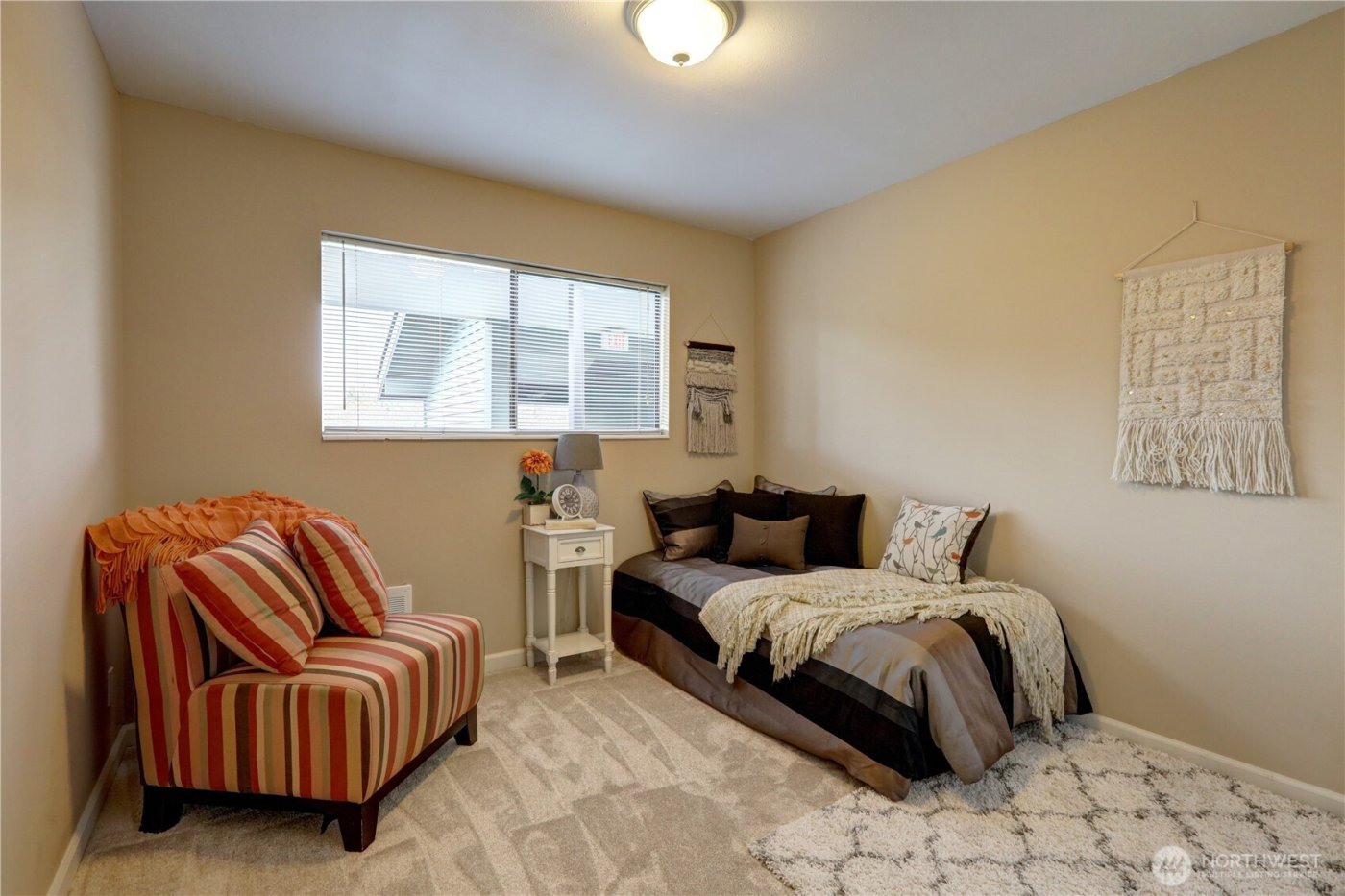 7924 212th Street SW #305, Edmonds, WA 98026