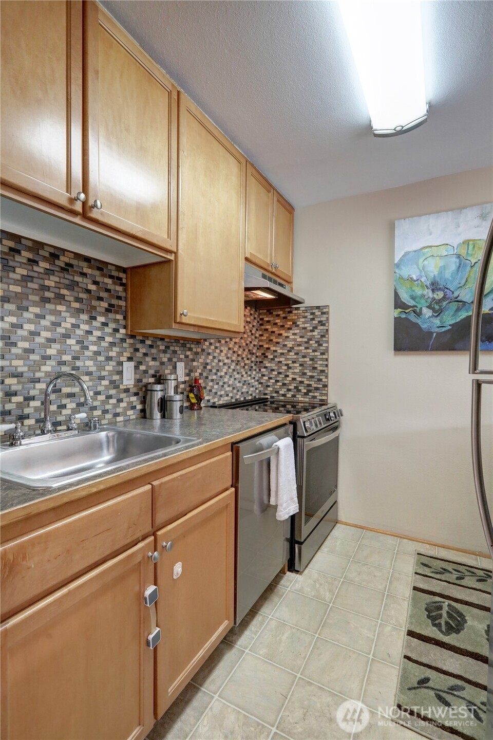 7924 212th Street SW #305, Edmonds, WA 98026