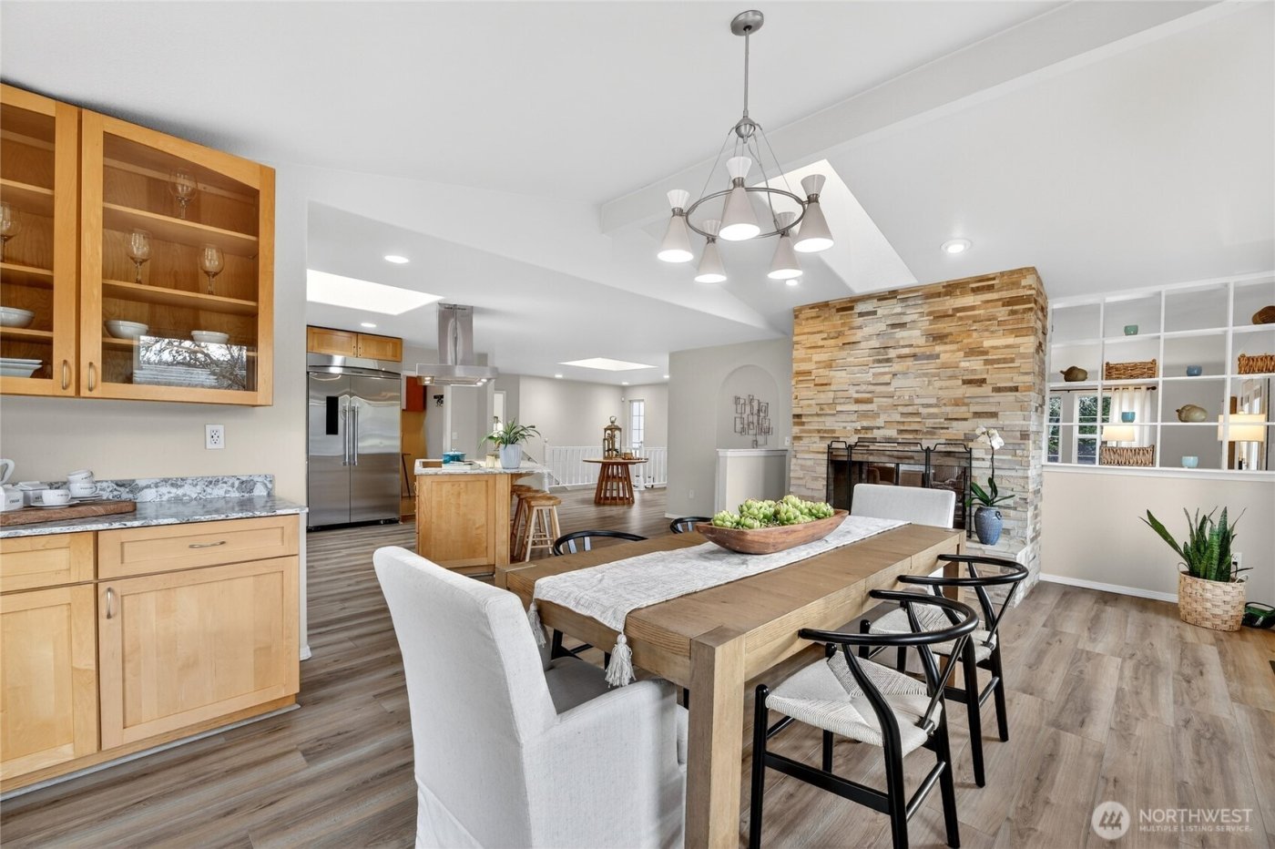 6730 NE 202nd Street , Kenmore, WA 98028