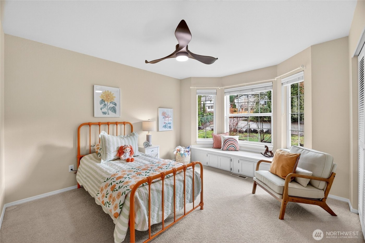 6730 NE 202nd Street , Kenmore, WA 98028