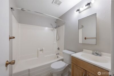 361 Earlington Avenue SW, Renton, WA 98057 - Photo 15