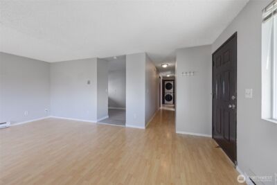 361 Earlington Avenue SW, Renton, WA 98057 - Photo 20