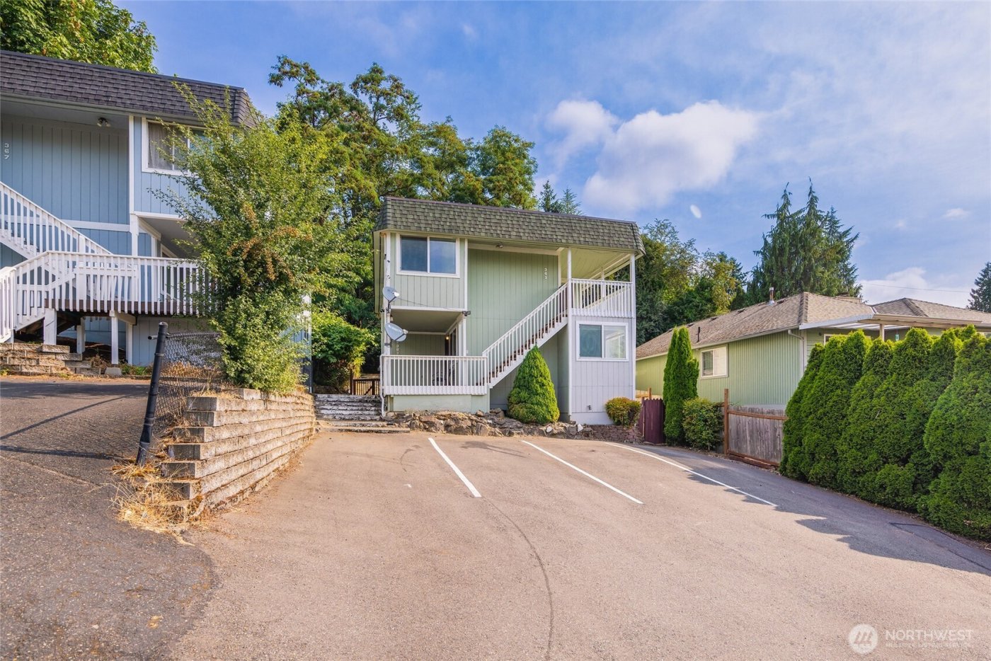 361 Earlington Avenue SW, Renton, WA 98057