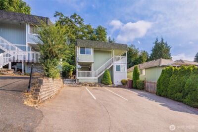 361 Earlington Avenue SW, Renton, WA 98057 - Photo 32
