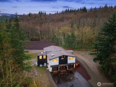 32922 SE Kuzak Road , Enumclaw, WA 98022