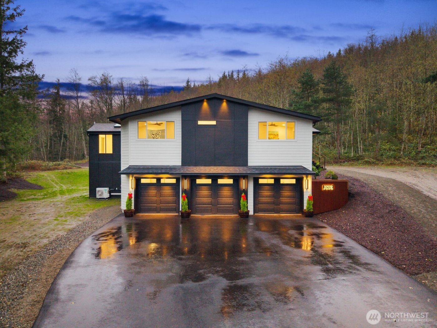 32922 SE Kuzak Road , Enumclaw, WA 98022