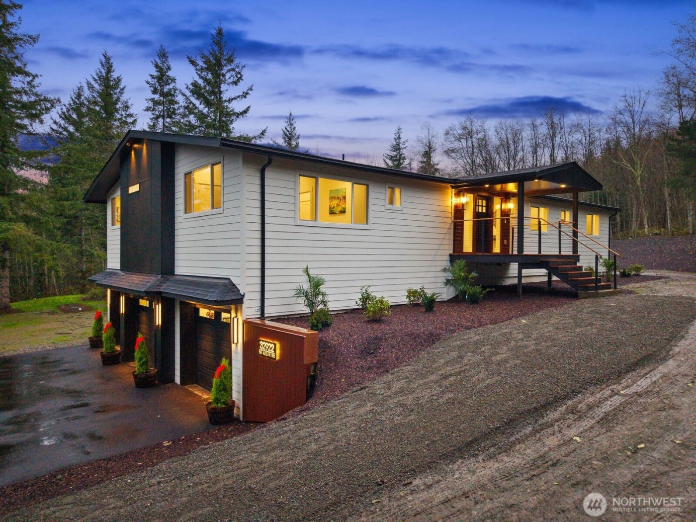32922 SE Kuzak Road , Enumclaw, WA 98022