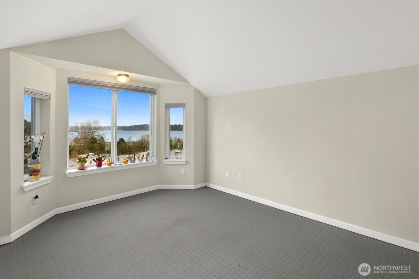 6100 NE 181st Street #7, Kenmore, WA 98028