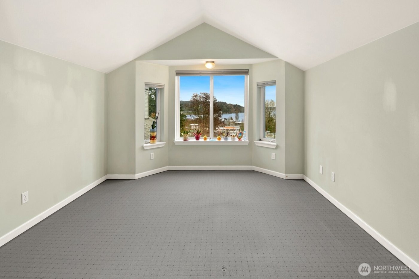 6100 NE 181st Street #7, Kenmore, WA 98028