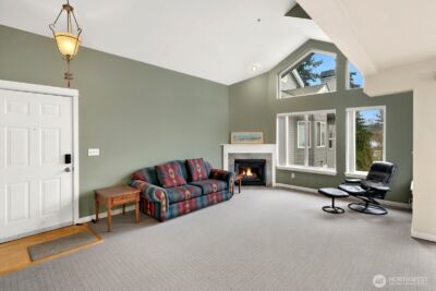 6100 NE 181st Street #7, Kenmore, WA 98028 - Photo 2