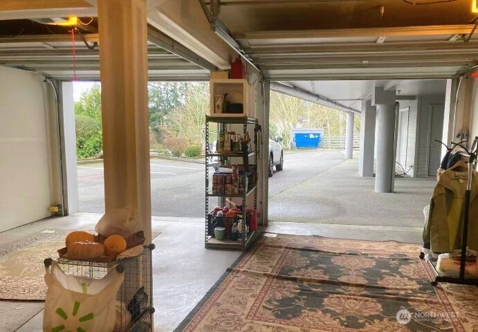 6100 NE 181st Street #7, Kenmore, WA 98028