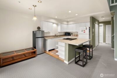 6100 NE 181st Street #7, Kenmore, WA 98028 - Photo 5