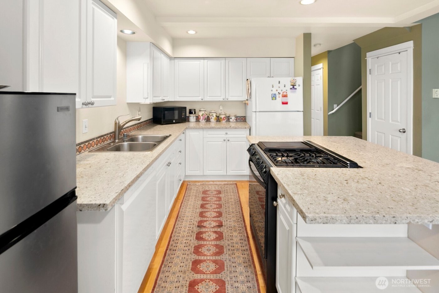 6100 NE 181st Street #7, Kenmore, WA 98028