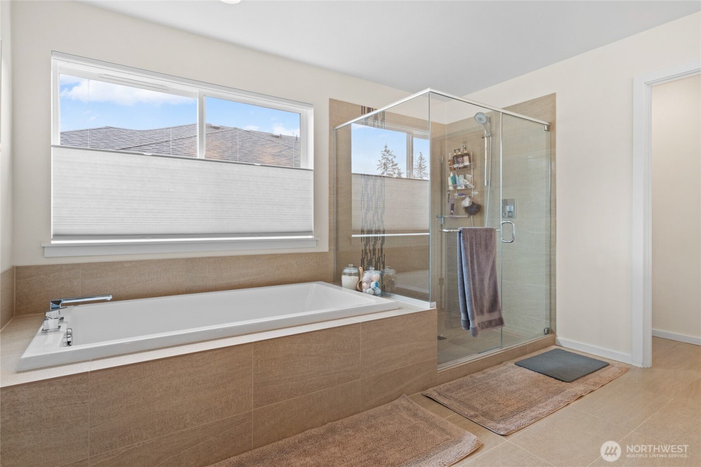 5852 S 326th Court , Auburn, WA 98001