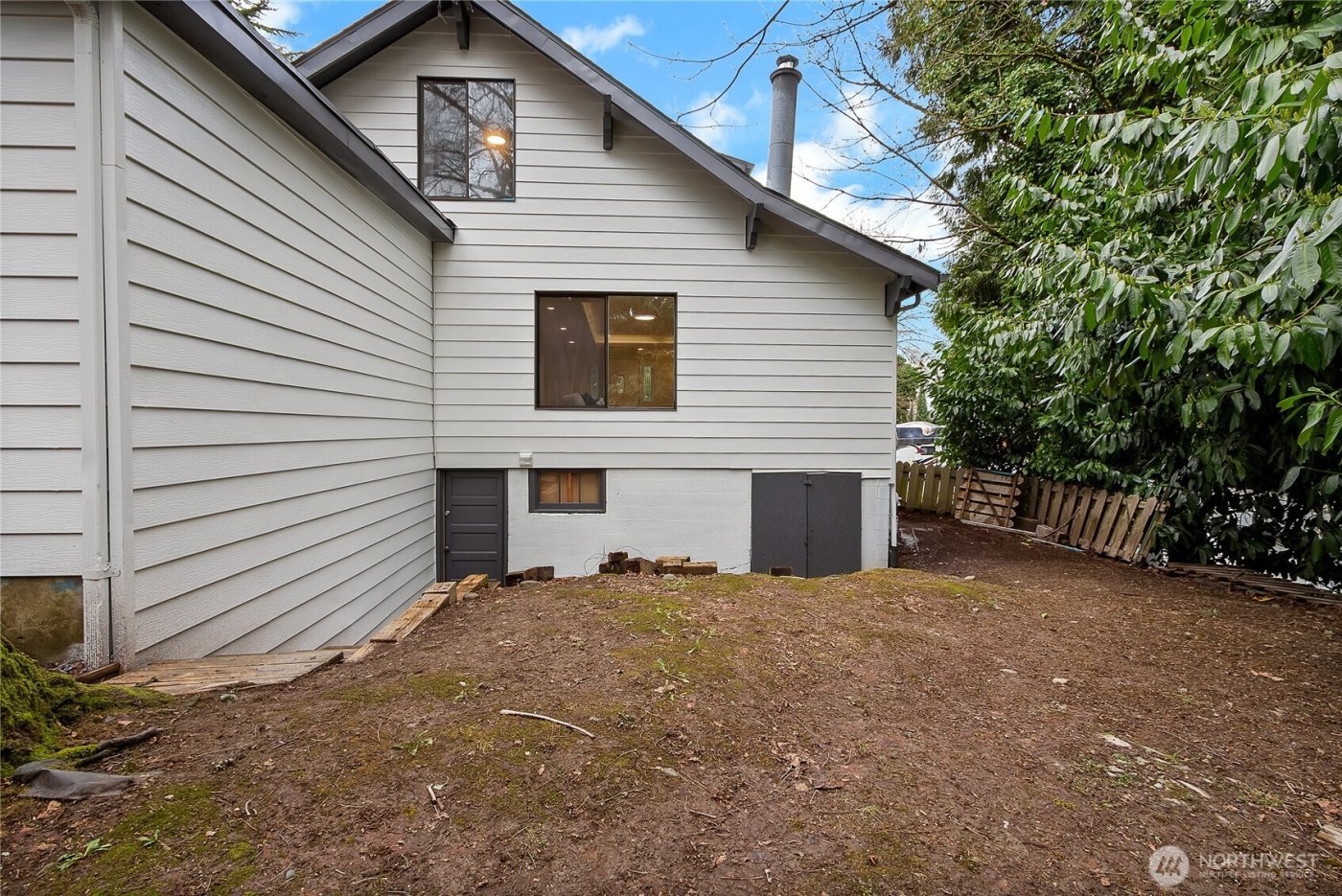 1316 SE 7th Street , Puyallup, WA 98372