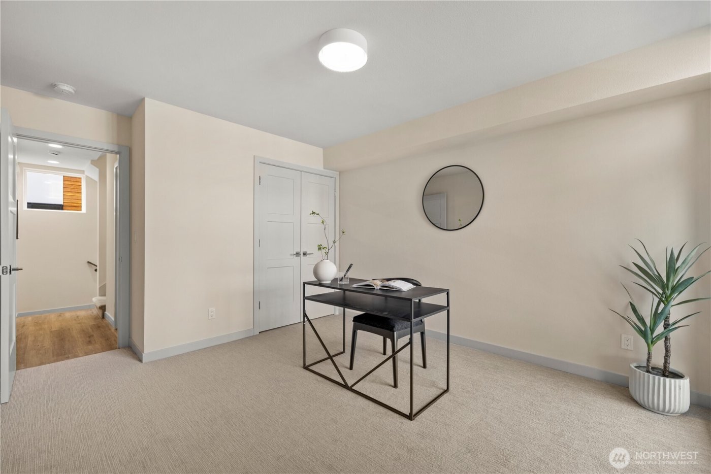 903 A NW 56th Street , Seattle, WA 98107