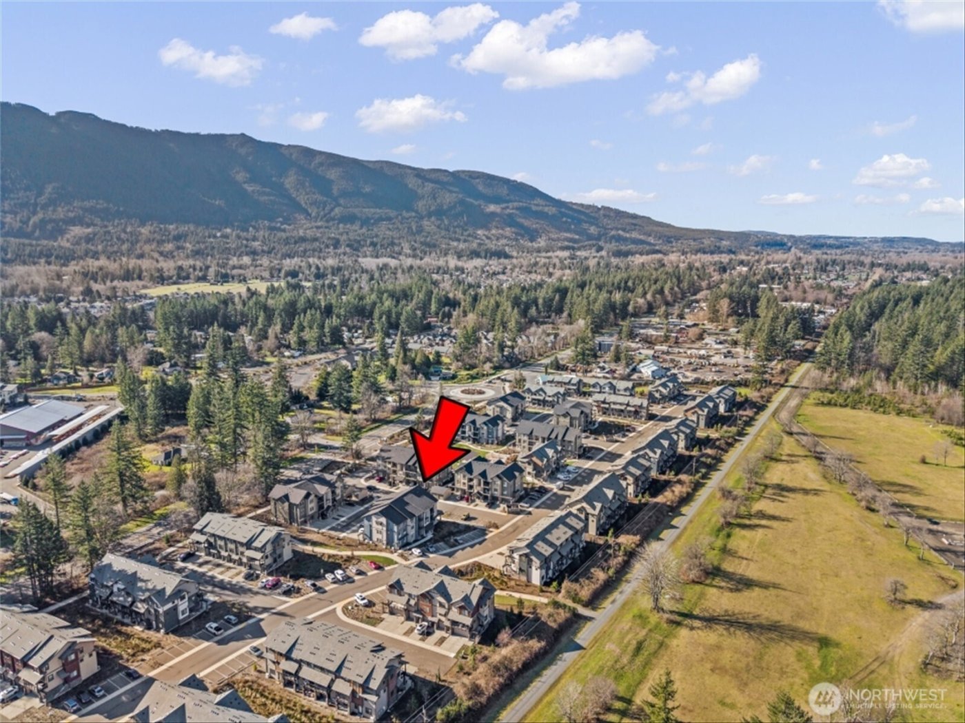 1970 SE 12th Court #D-201, North Bend, WA 98045